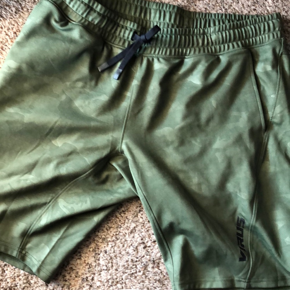 Virus shorts